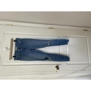 Madewell 9" High Rise skinny jeans with distressed hem Size 28 Closet Clear Out!